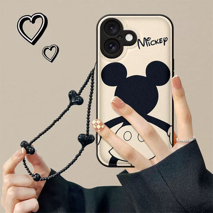 A popular Mickey design, excellent shock and vibration resistance, and a luxurious smartphone case with chain that is compatible with iPhones.