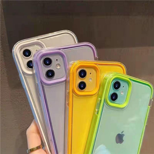 スマホケース 背面が透明  耐衝撃・防振性能に優れ、高級感あふれるスマホケースで、iPhone に対応