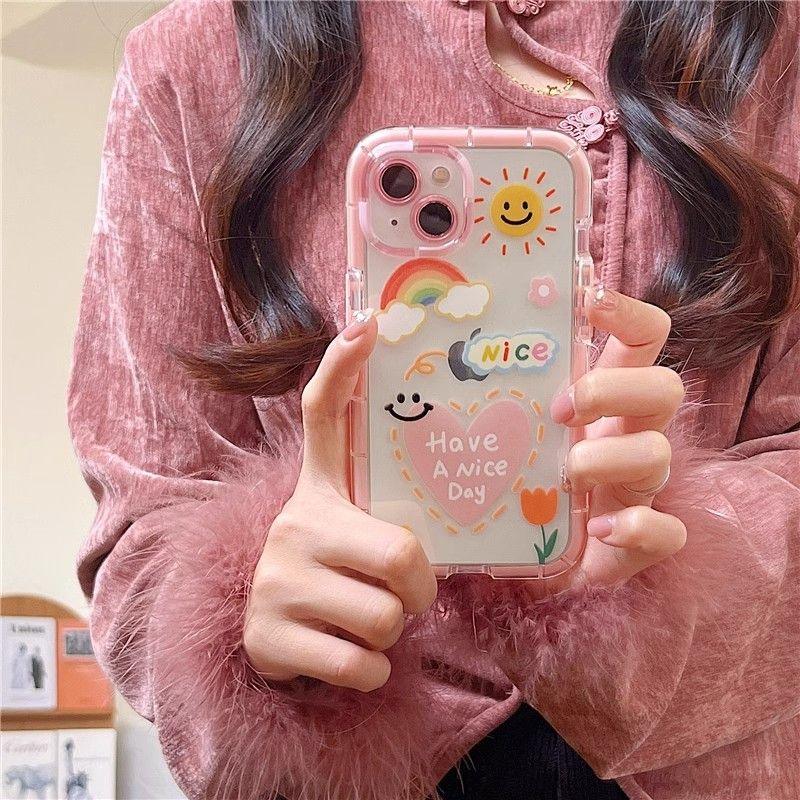 スマホケース 夜光フレームシリーズ  耐衝撃・防振性能に優れ、高級感あふれるスマホケースで、iPhone に対応