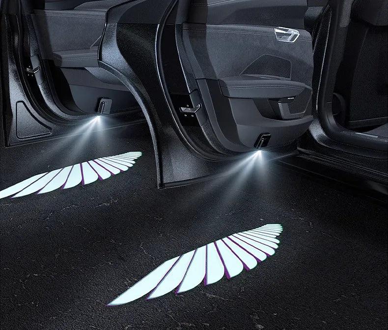 車ドアライト  天使の翼  悪魔の翼  車用品・カー用品・ドアウィング・汎用・カーアクセサリー・穴あけない・電池必要・光る・2点セット/4点セット