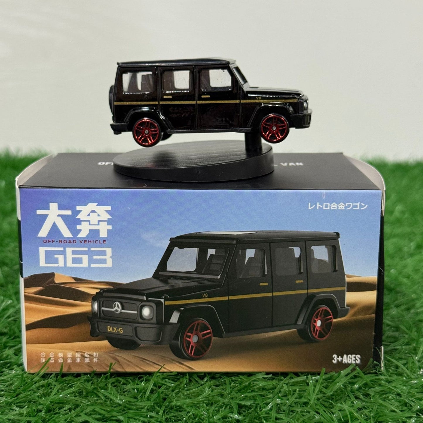 カー用品　車アクセサリー 車の装飾 中央コントロール台の車載オブジェ 合金製車モデル AE86 ドリフト回転オブジェ 1:64スケールモデル