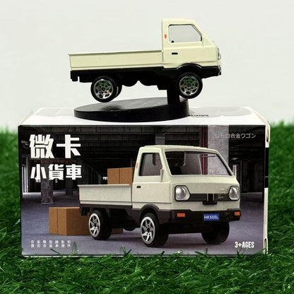 カー用品　車アクセサリー 車の装飾 中央コントロール台の車載オブジェ 合金製車モデル AE86 ドリフト回転オブジェ 1:64スケールモデル