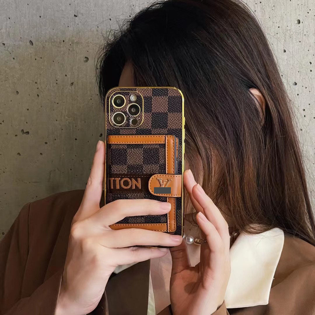 #410  スマホケース  紐付き カードケース付き 耐衝撃・防振性能に優れ、iPhone に対応