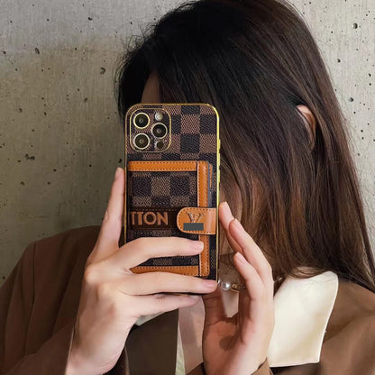 #410  スマホケース  紐付き カードケース付き 耐衝撃・防振性能に優れ、iPhone に対応