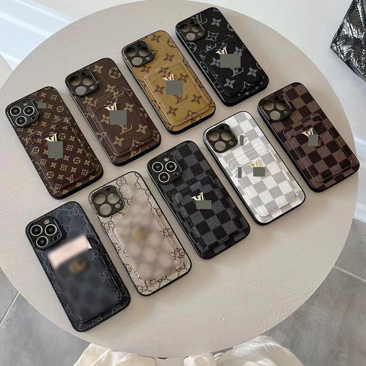 #212  スマホケース   カード収納付き  耐衝撃・防振性能に優れ  iPhone に対応