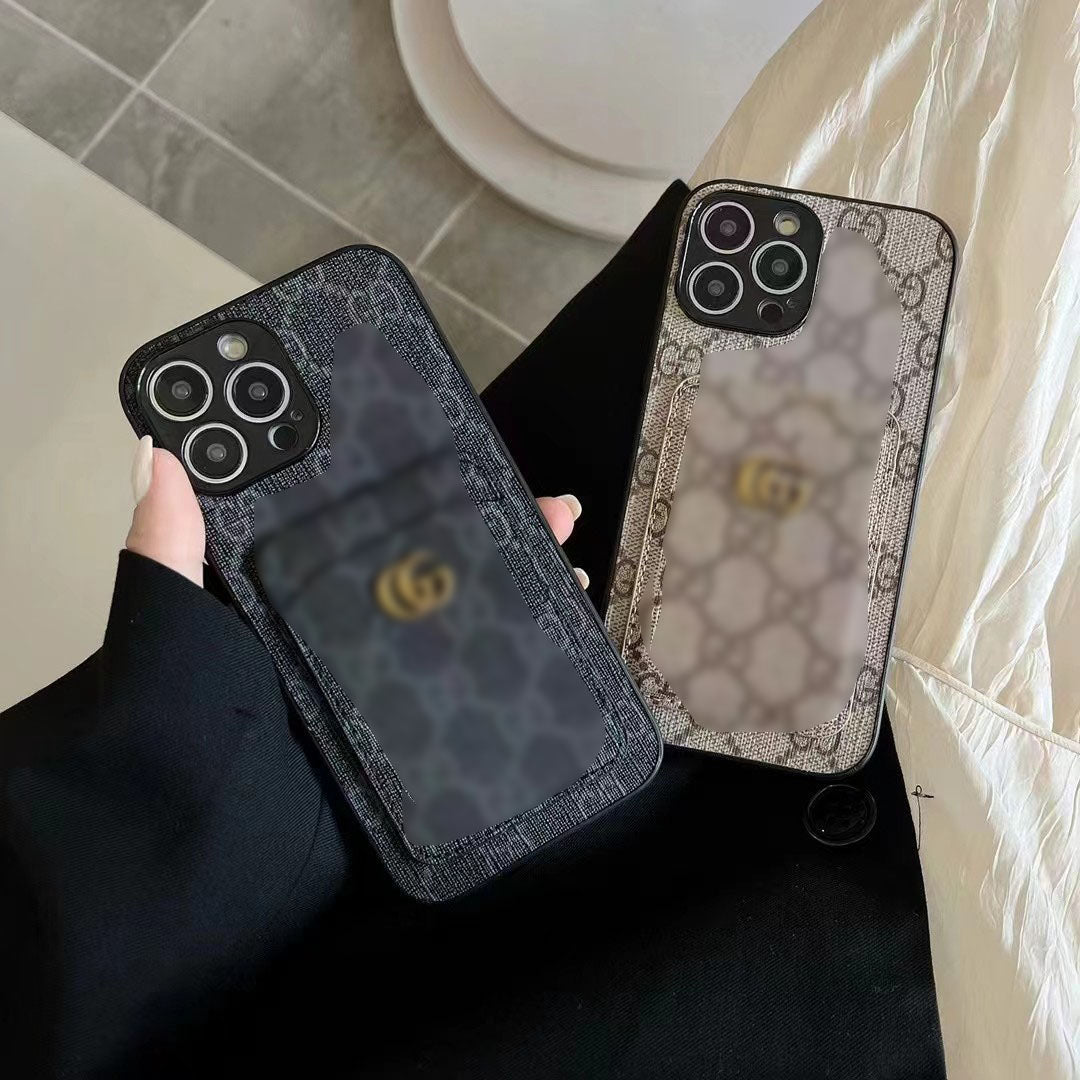 #212  スマホケース   カード収納付き  耐衝撃・防振性能に優れ  iPhone に対応