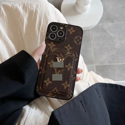 #212  スマホケース   カード収納付き  耐衝撃・防振性能に優れ  iPhone に対応