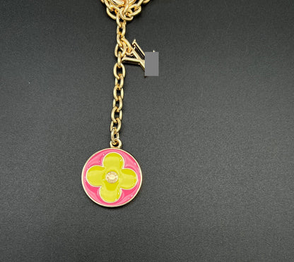 #Y07  キーホルダー  チャーム  装飾品  アクセサリー