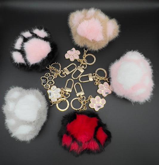 #Y05  キーホルダー  チャーム  装飾品  アクセサリー