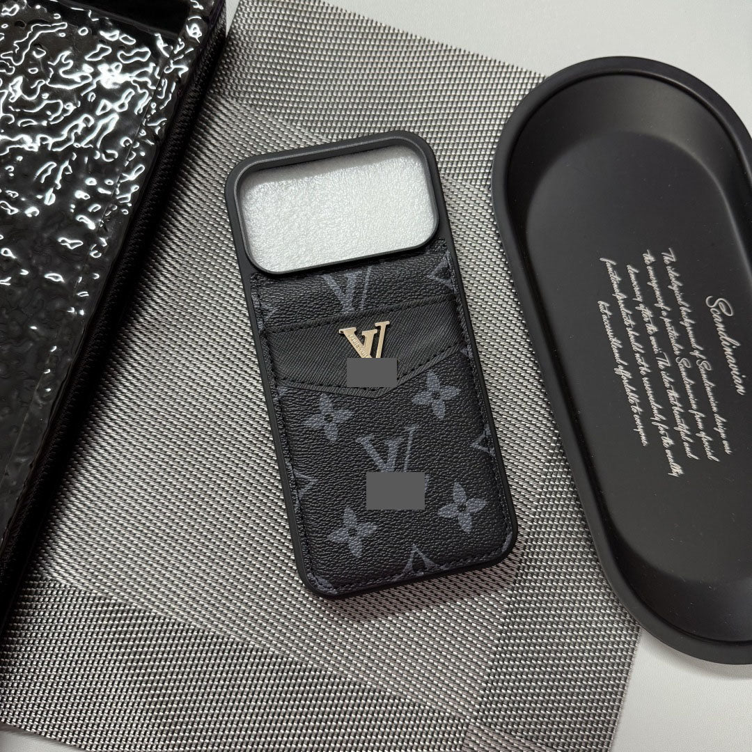 #312  スマホケース  カード収納付き スマホケース  耐衝撃・防振性能に優れ、iPhone に対応