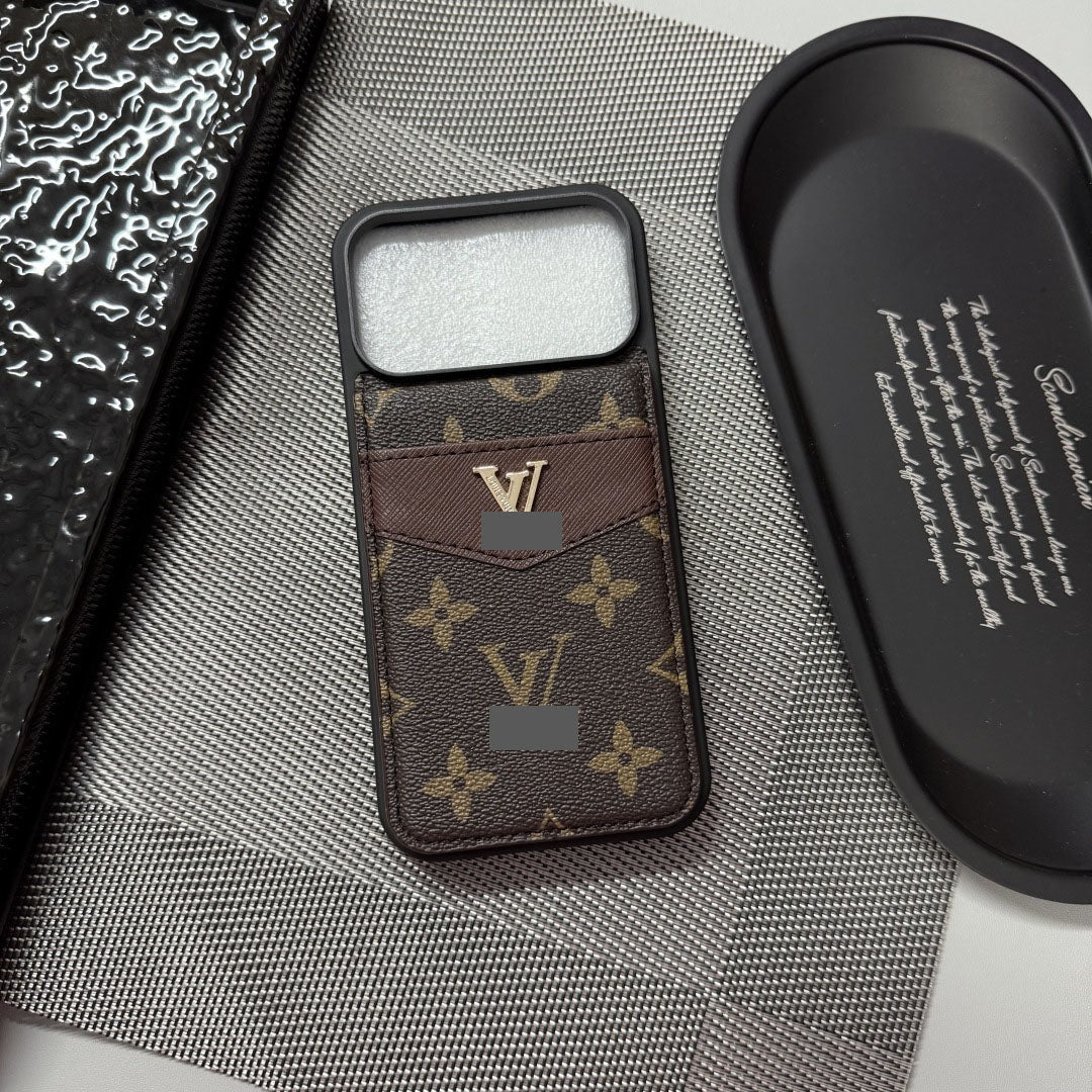 #312  スマホケース  カード収納付き スマホケース  耐衝撃・防振性能に優れ、iPhone に対応