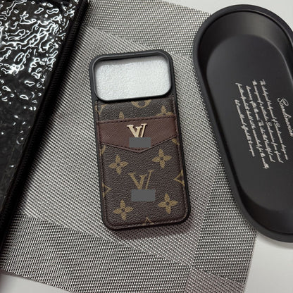 #312  スマホケース  カード収納付き スマホケース  耐衝撃・防振性能に優れ、iPhone に対応
