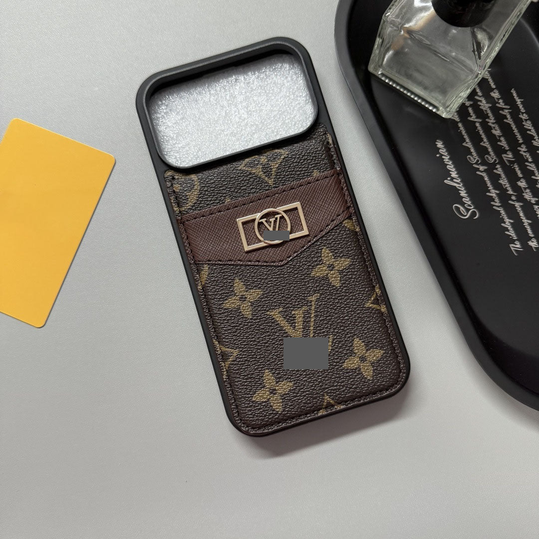 #313  スマホケース  カード収納付き スマホケース  耐衝撃・防振性能に優れ、iPhone に対応