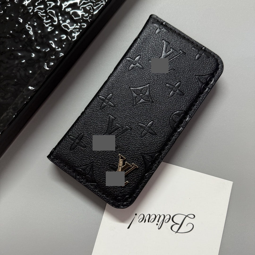 #504  スマホケース   手帳型 押し加工  耐衝撃・防振性能に優れ、iPhone12-17 に対応