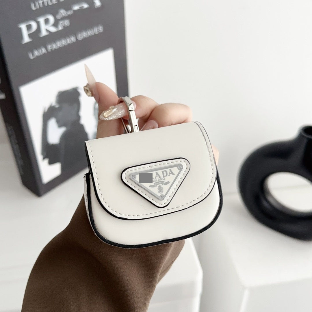 #A11  イヤホンケース  保護カバー  飾りチャーム  汎用タイプ Earphone case