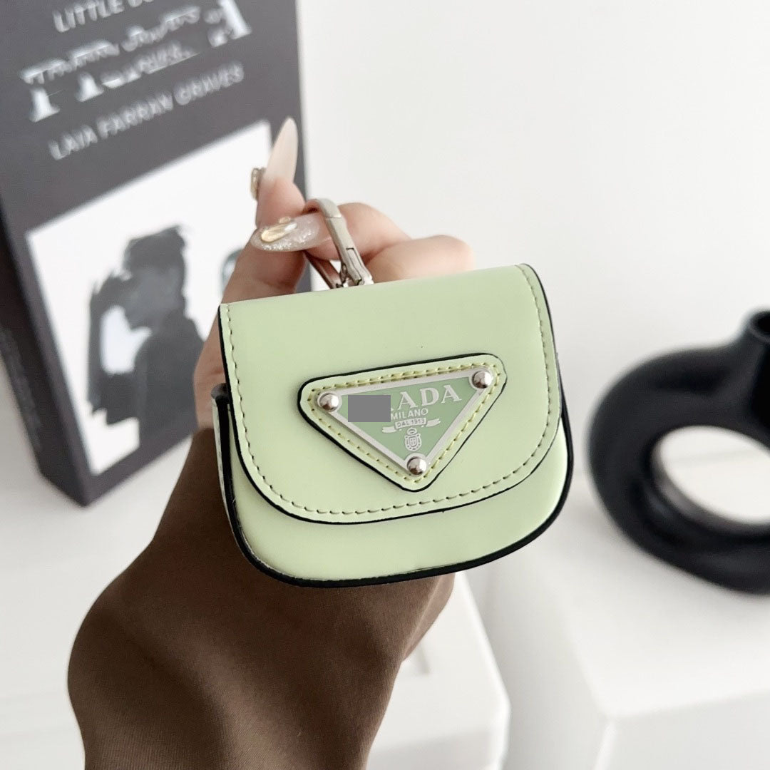 #A11  イヤホンケース  保護カバー  飾りチャーム  汎用タイプ Earphone case