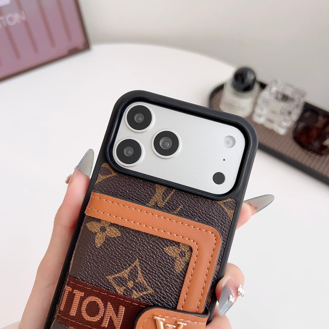 #428  スマホケース  紐付き カードケース付き 耐衝撃・防振性能に優れ、iPhone に対応
