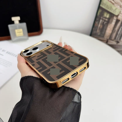 #216  スマホケース   メッキ加工  耐衝撃・防振性能に優れ、iPhoneに対応
