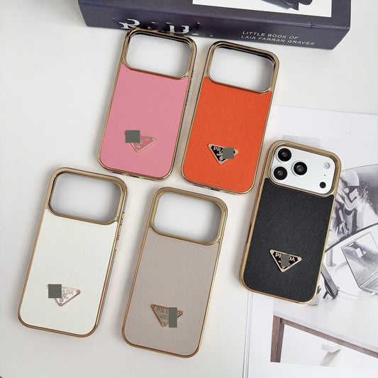 #215  スマホケース   メッキ加工  耐衝撃・防振性能に優れ、iPhoneに対応