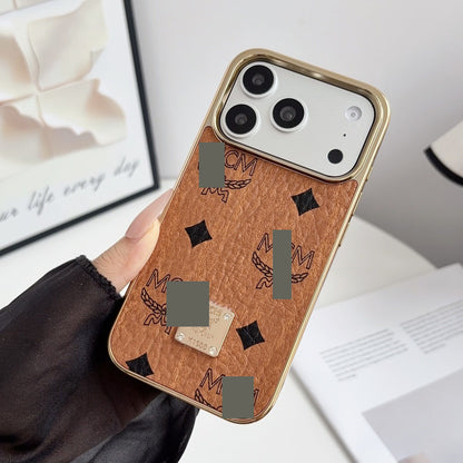 #214  スマホケース     メッキ加工  耐衝撃・防振性能に優れ、iPhone に対応