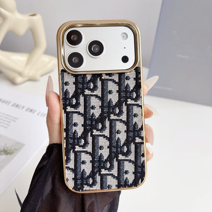 #213  スマホケース   デニムテーマ  メッキ加工  耐衝撃・防振性能に優れ、iPhone に対応