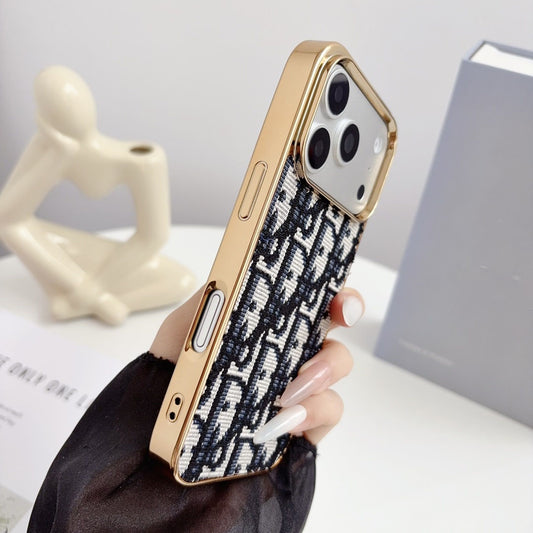 #213  スマホケース   デニムテーマ  メッキ加工  耐衝撃・防振性能に優れ、iPhone に対応