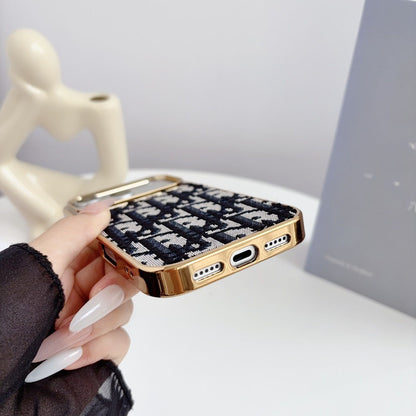 #213  スマホケース   デニムテーマ  メッキ加工  耐衝撃・防振性能に優れ、iPhone に対応