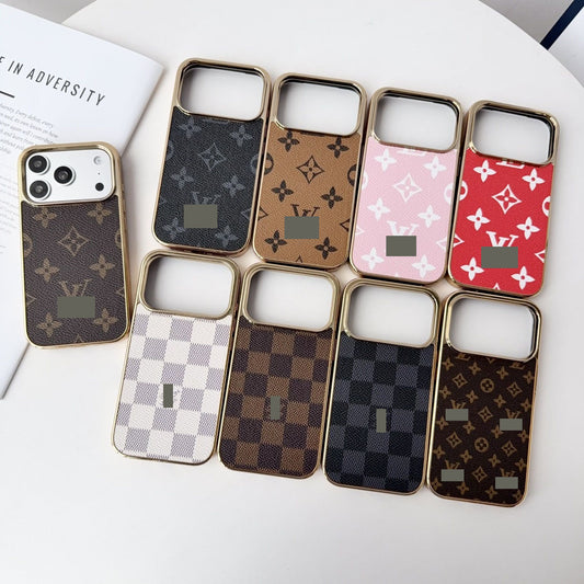 #207  スマホケース   メッキ加工  耐衝撃・防振性能に優れ、iPhoneに対応