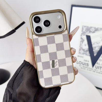 #207  スマホケース   メッキ加工  耐衝撃・防振性能に優れ、iPhoneに対応