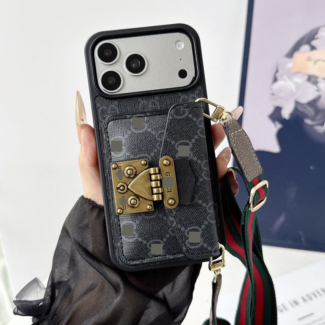 #516  スマホケース  カード収納付き ストラップ付き   耐衝撃・防振性能に優れ、iPhone に対応