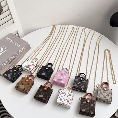 #A06  イヤホンケース  保護カバー  飾りチャーム  汎用タイプ Earphone case