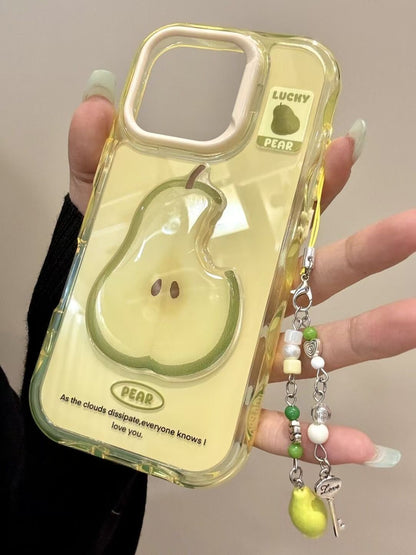 スマホケース  食べたくなるほどリアルな立体リンゴとナシがスマホに登場！  耐衝撃・防振性能に優れ、高級感あふれるスマホケースで、iPhone に対応