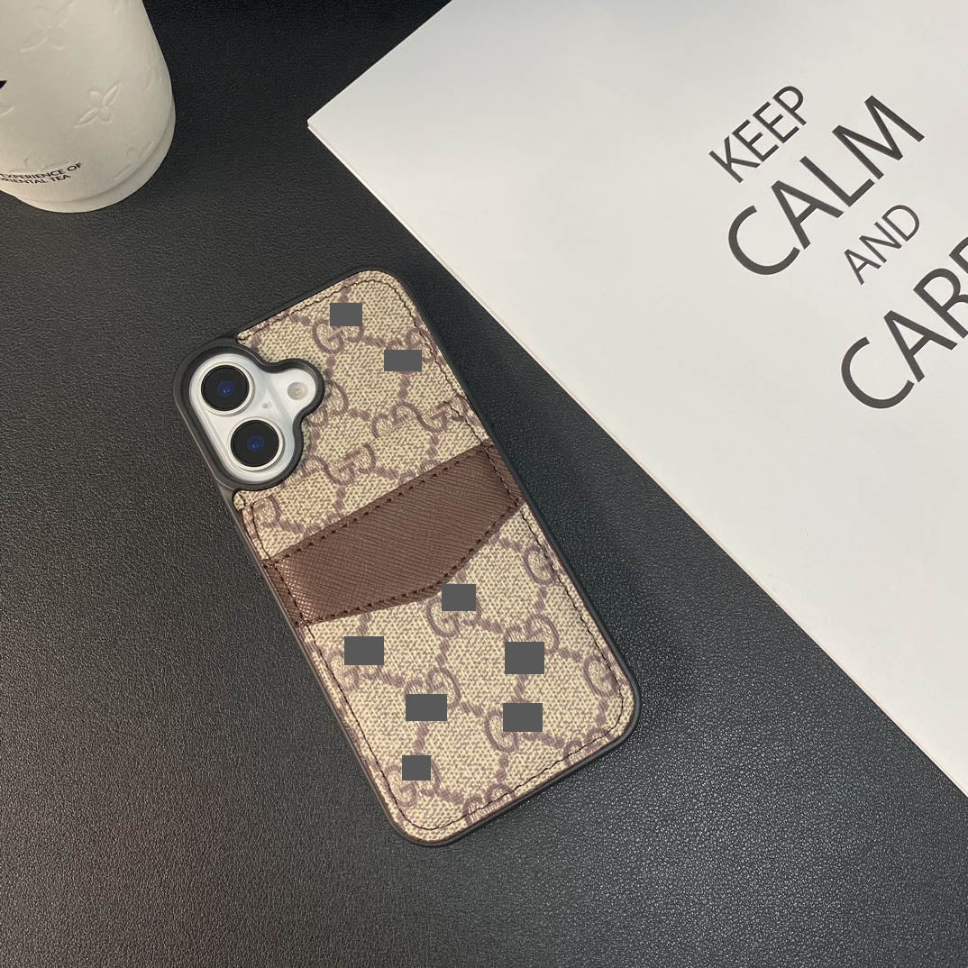 #323  スマホケース   カード収納折りたたみ  耐衝撃・防振性能に優れ、iPhone13~17 に対応