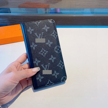 #544  スマホケース  手帳型   耐衝撃・防振性能に優れ、iPhone13-17に対応