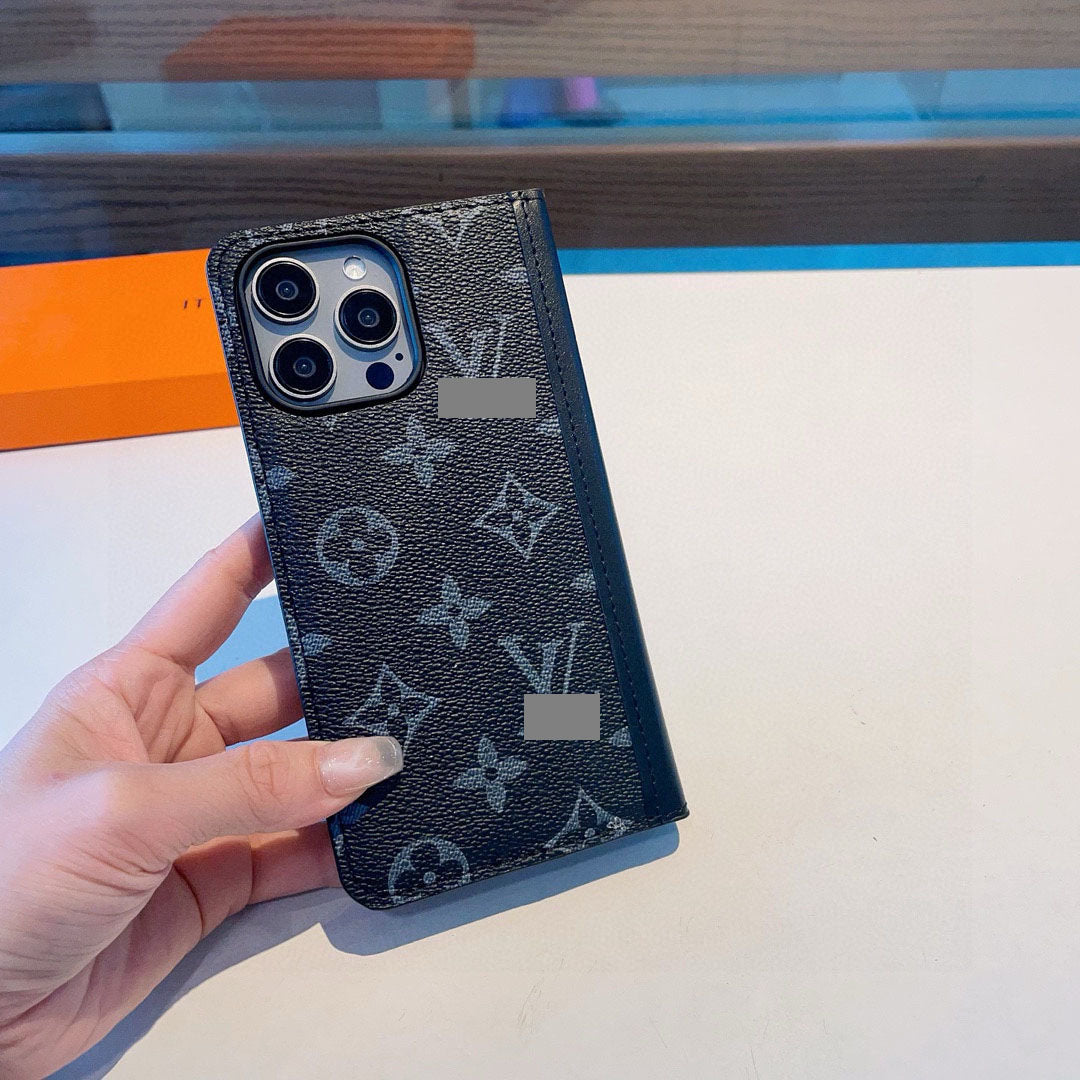 #544  スマホケース  手帳型   耐衝撃・防振性能に優れ、iPhone13-17に対応