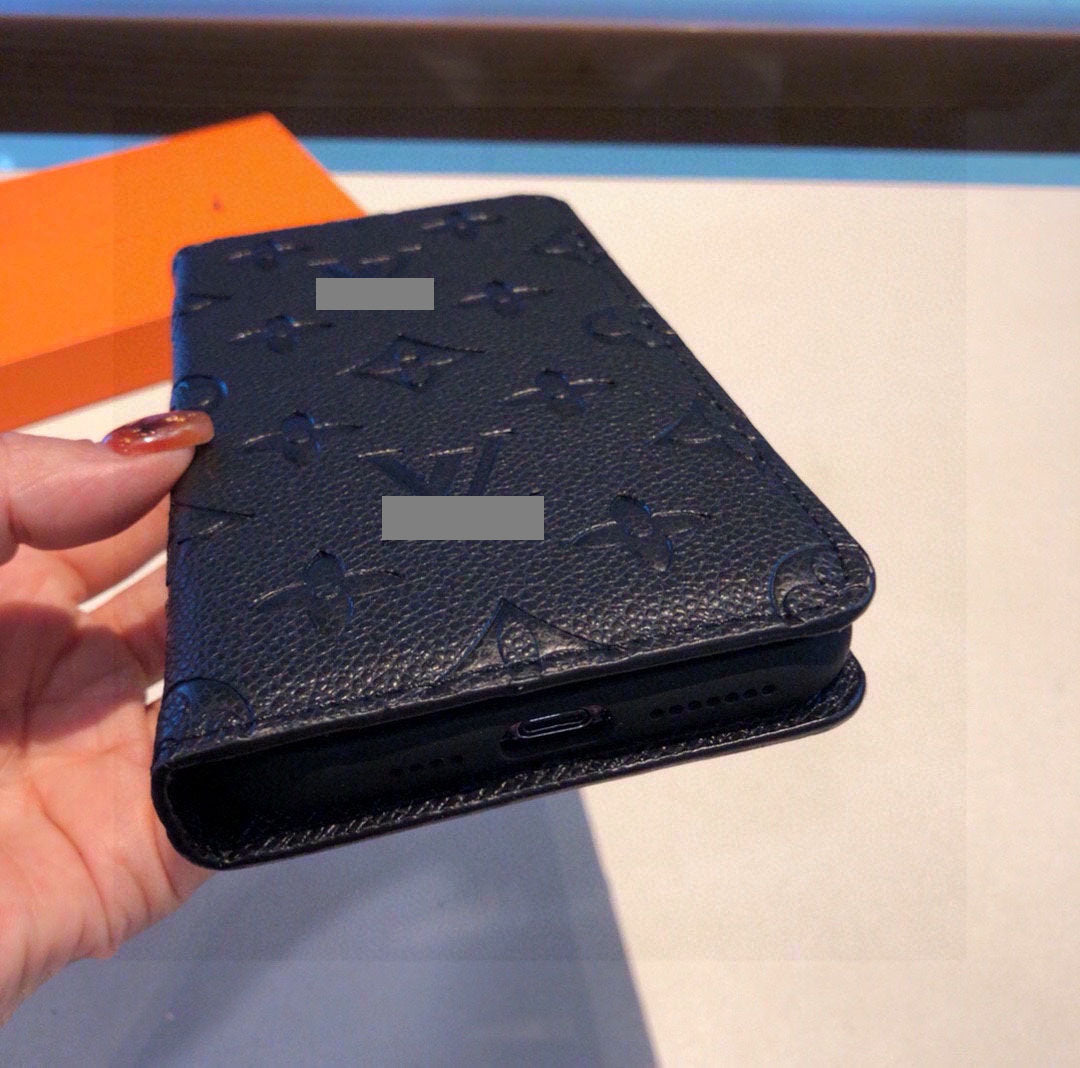 #545  スマホケース  手帳型   耐衝撃・防振性能に優れ、iPhone13-17に対応