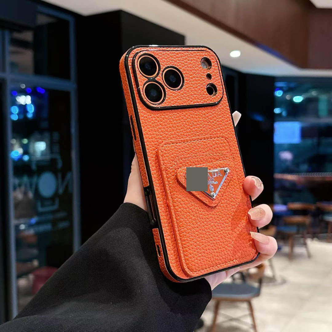 #220  スマホケース   カード収納付き  耐衝撃・防振性能に優れ  iPhone に対応