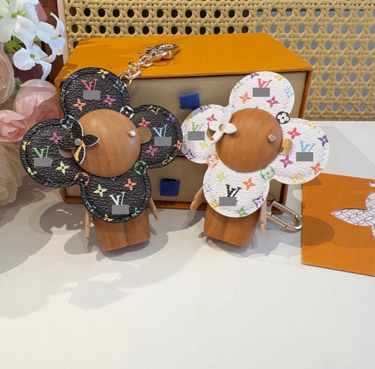#Y13  キーホルダー  チャーム  装飾品  アクセサリー