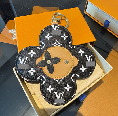 #Y16  キーホルダー  チャーム  装飾品  アクセサリー
