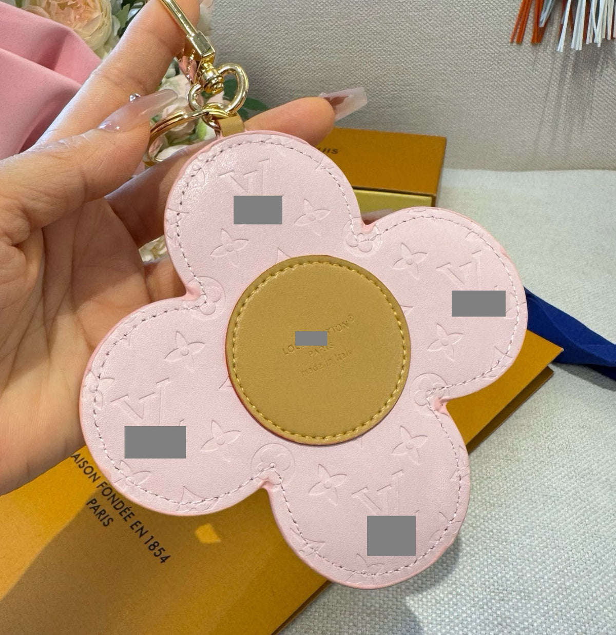 #Y16  キーホルダー  チャーム  装飾品  アクセサリー