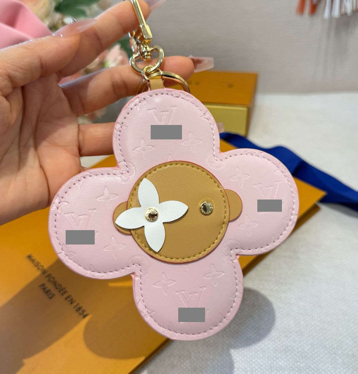 #Y16  キーホルダー  チャーム  装飾品  アクセサリー