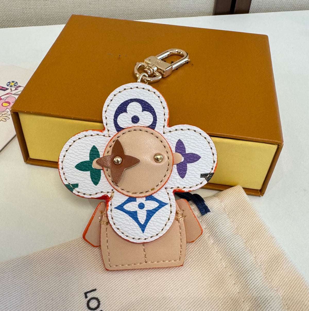 #Y14  キーホルダー  チャーム  装飾品  アクセサリー