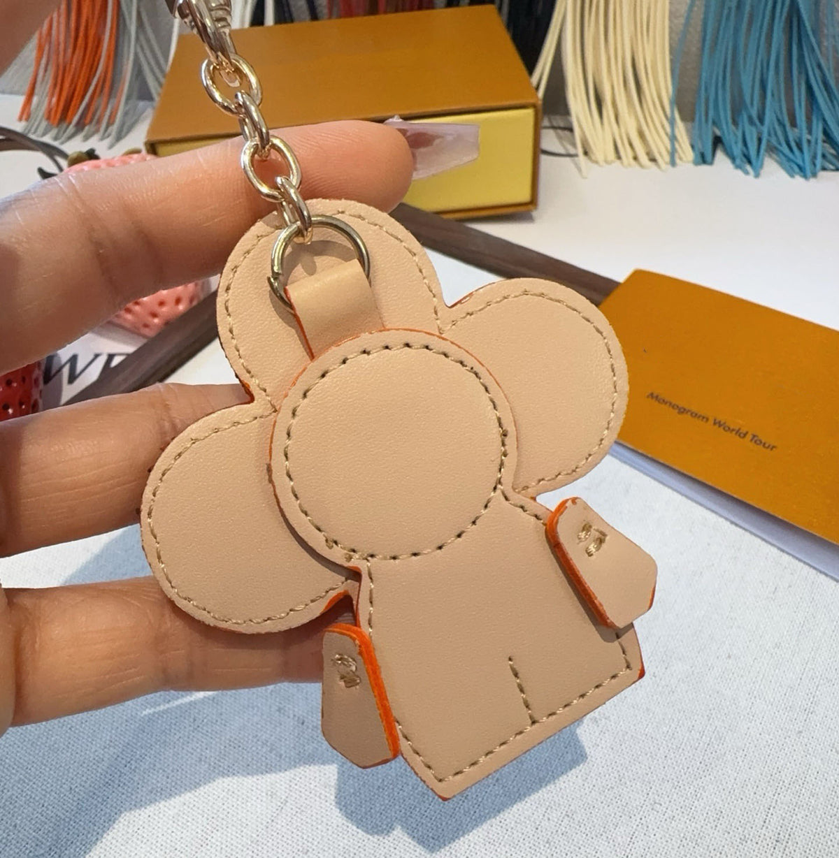 #Y14  キーホルダー  チャーム  装飾品  アクセサリー