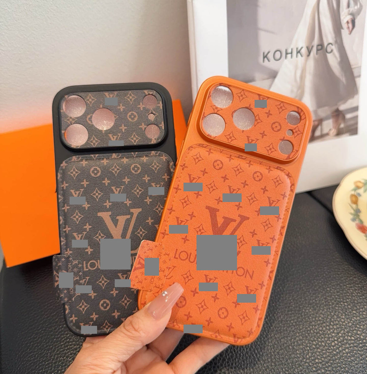 #114  スマホケース    耐衝撃・防振性能に優れ、iPhone13-17に対応