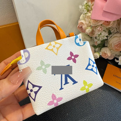 #A08  イヤホンケース  保護カバー  飾りチャーム  汎用タイプ Earphone case