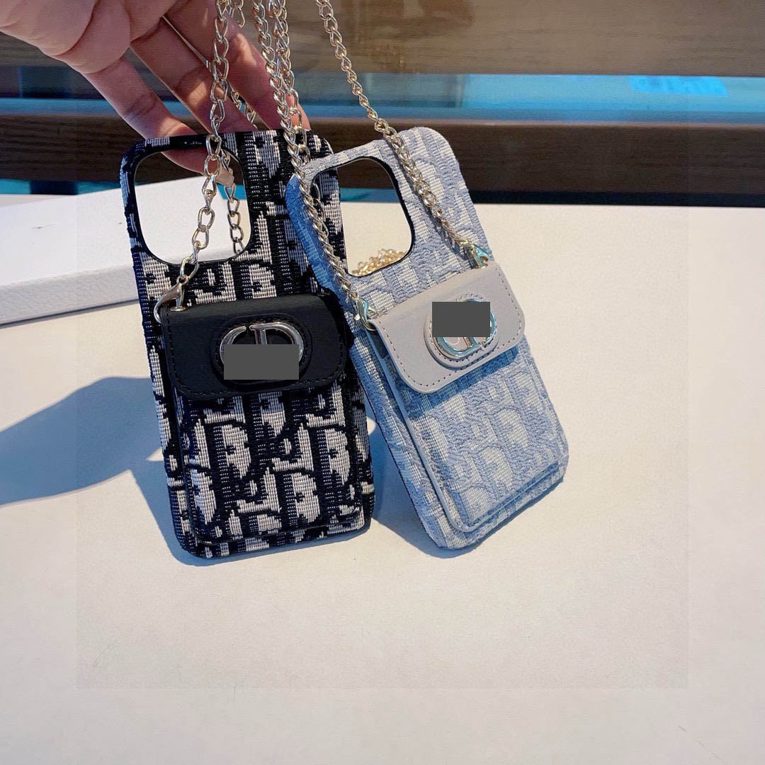 #319  スマホケース   カード入れ付きスマホケース    耐衝撃・防振性能に優れ、iPhone に対応