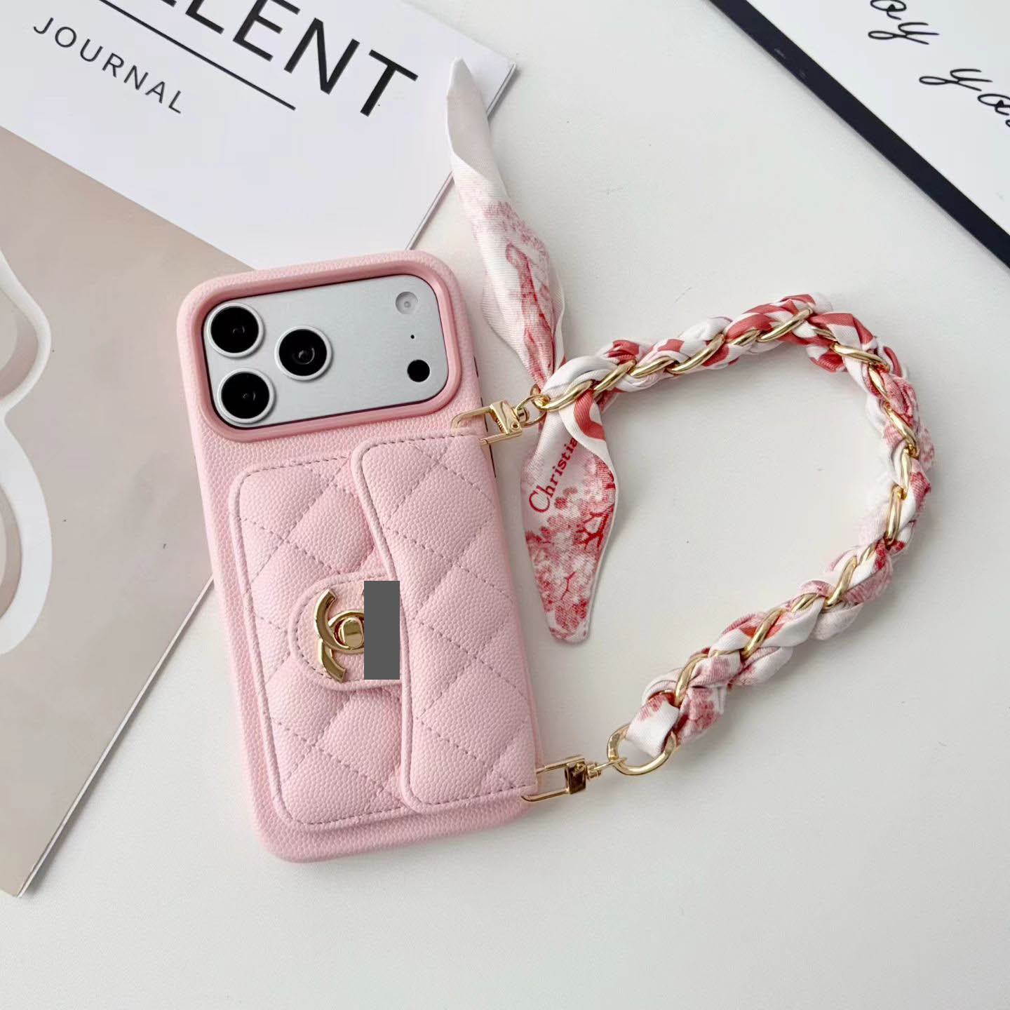 #536  スマホケース  リボンブレスレット付き カード収納付き  耐衝撃・防振性能に優れ、iPhoneに対応