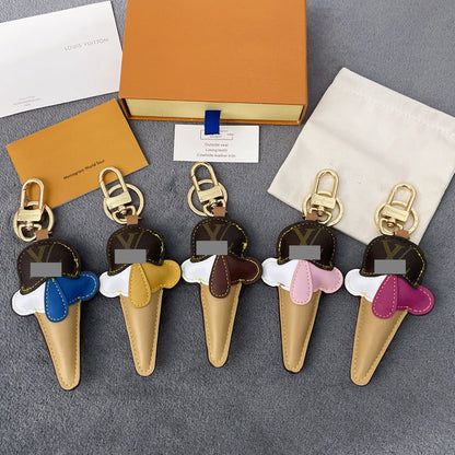 #Y01  キーホルダー  チャーム  装飾品  アクセサリー  11×6×3cm