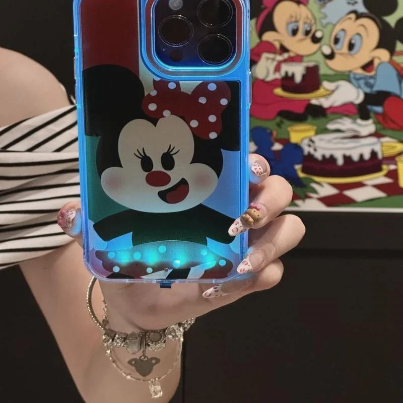 スマホケース  着信時に点滅する  耐衝撃・防振性能に優れ、高級感あふれるスマホケースで、iPhone に対応