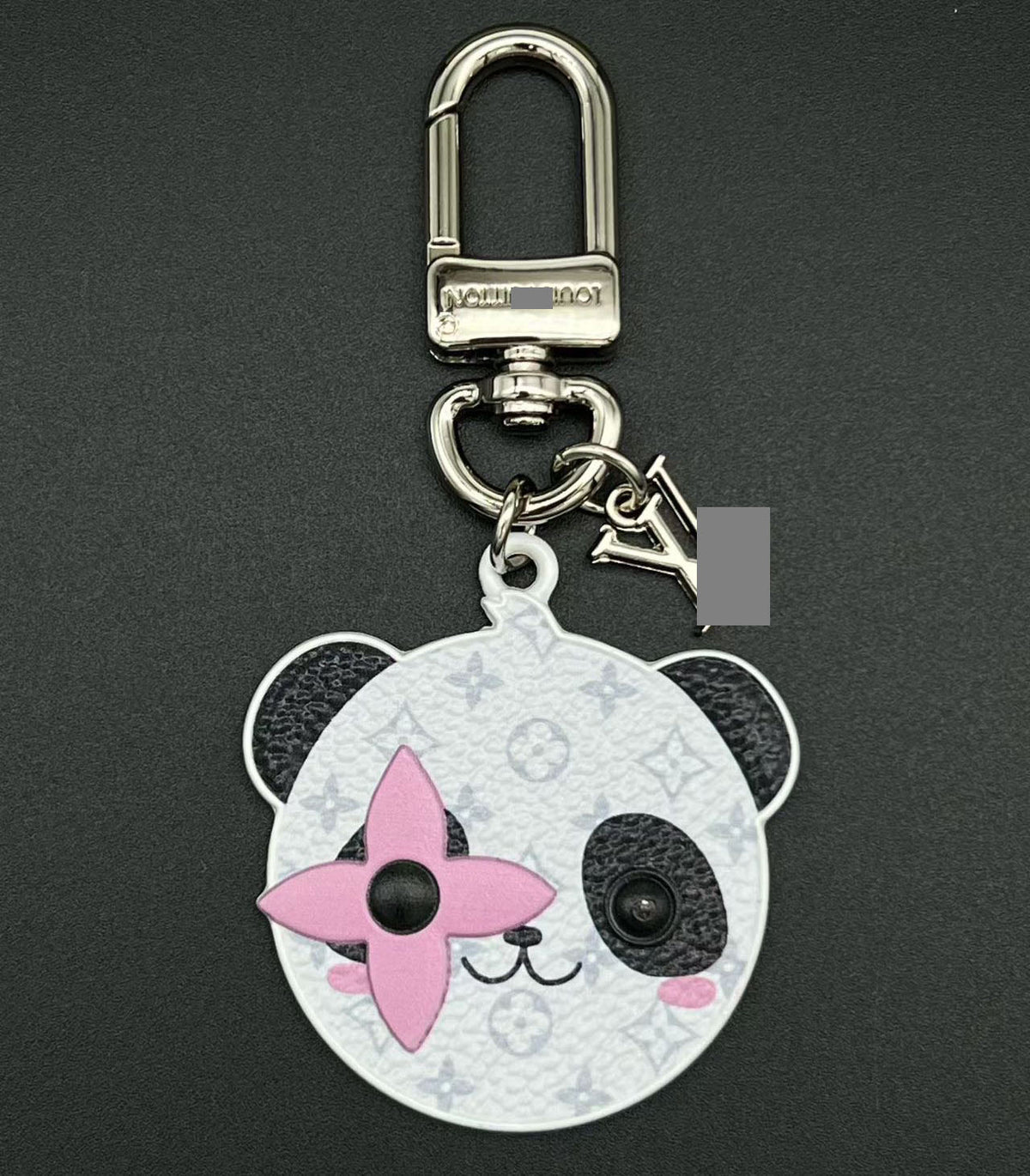 #Y09  キーホルダー  チャーム  装飾品  アクセサリー